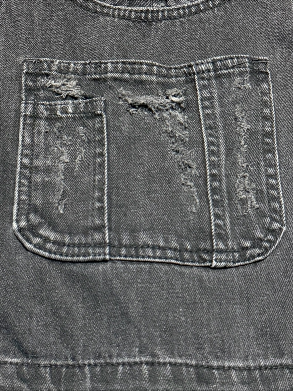 Top Shop Moto Shortalls Women’s 4 Faded Black Wash Distressed Overalls Shorts - Picture 5 of 11